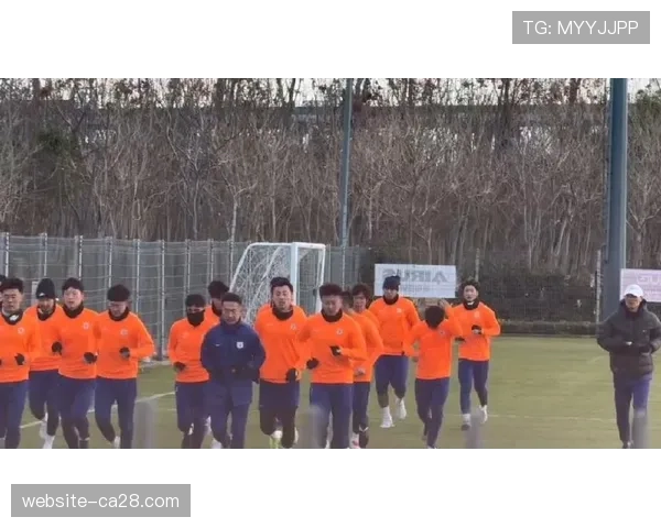 山东泰山第三阶段冬训启动：三场密集热身赛敲定主力框架